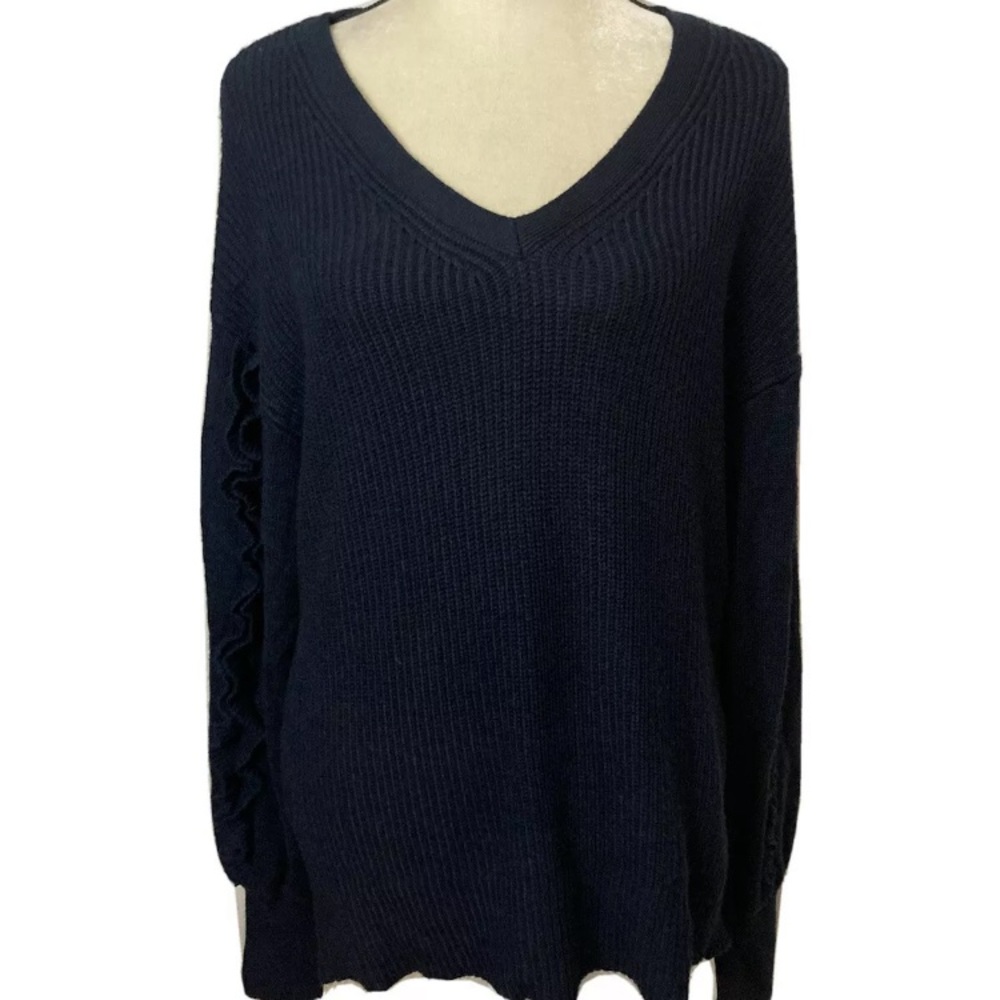 10-5 Express sweater blue ruffle Sleeve Small cozy oversized NWT